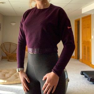Nike cropped crew neck sweatshirt